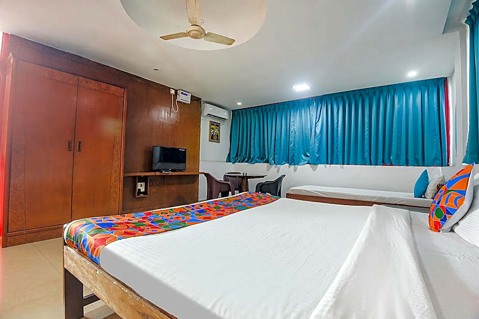 FabExpress Stargaze Beach