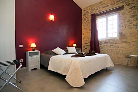 Two-Bedroom Apartment with Balcony and Terrace