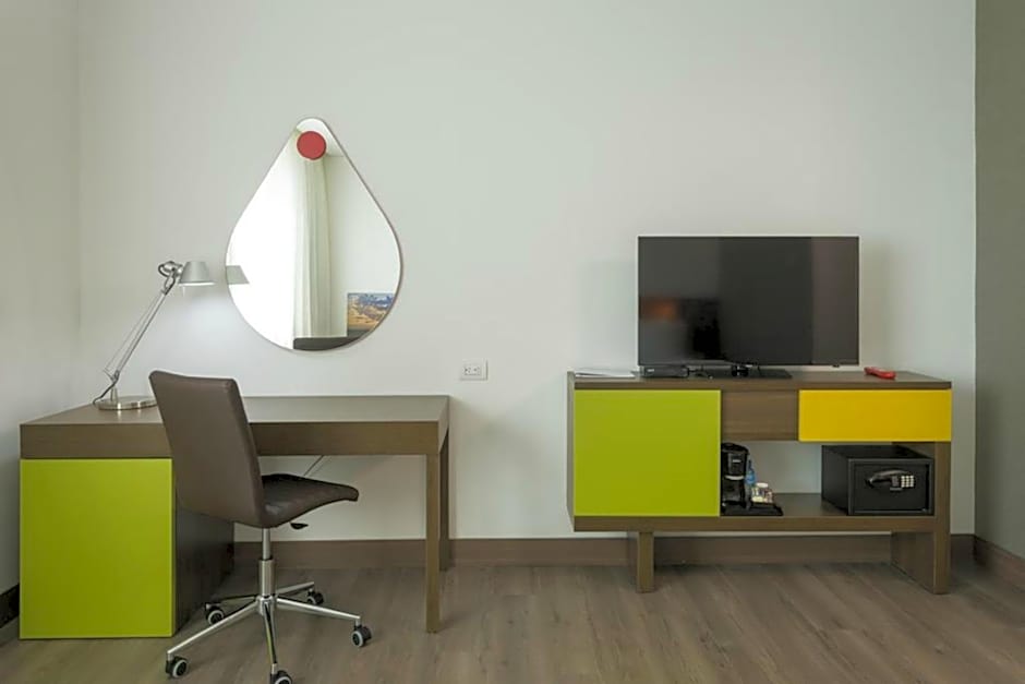 Hampton Inn By Hilton Medellin, Colombia