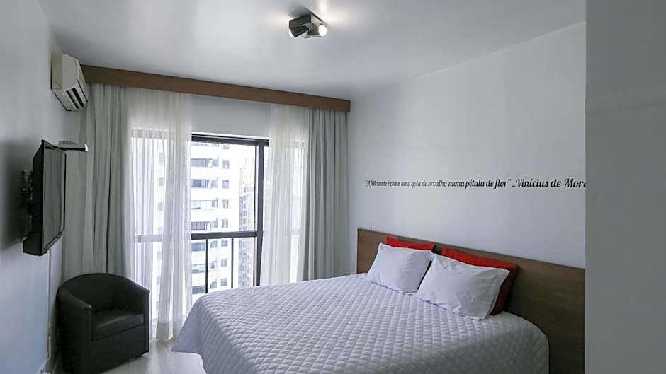 Bristol Metropolitan Flat