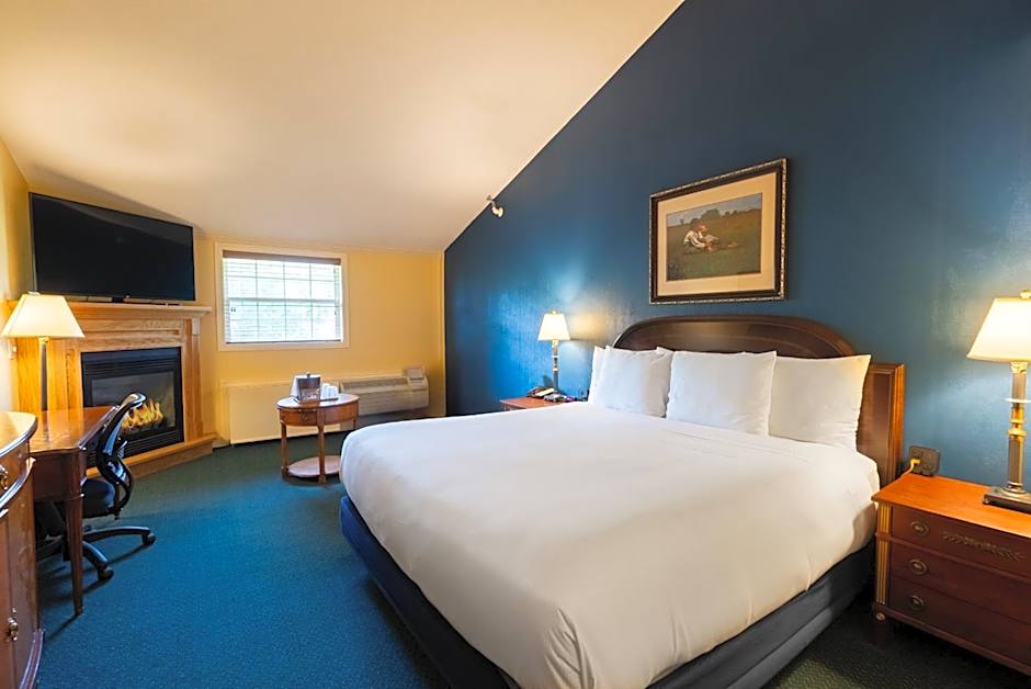Fireside Inn & Suites Waterville