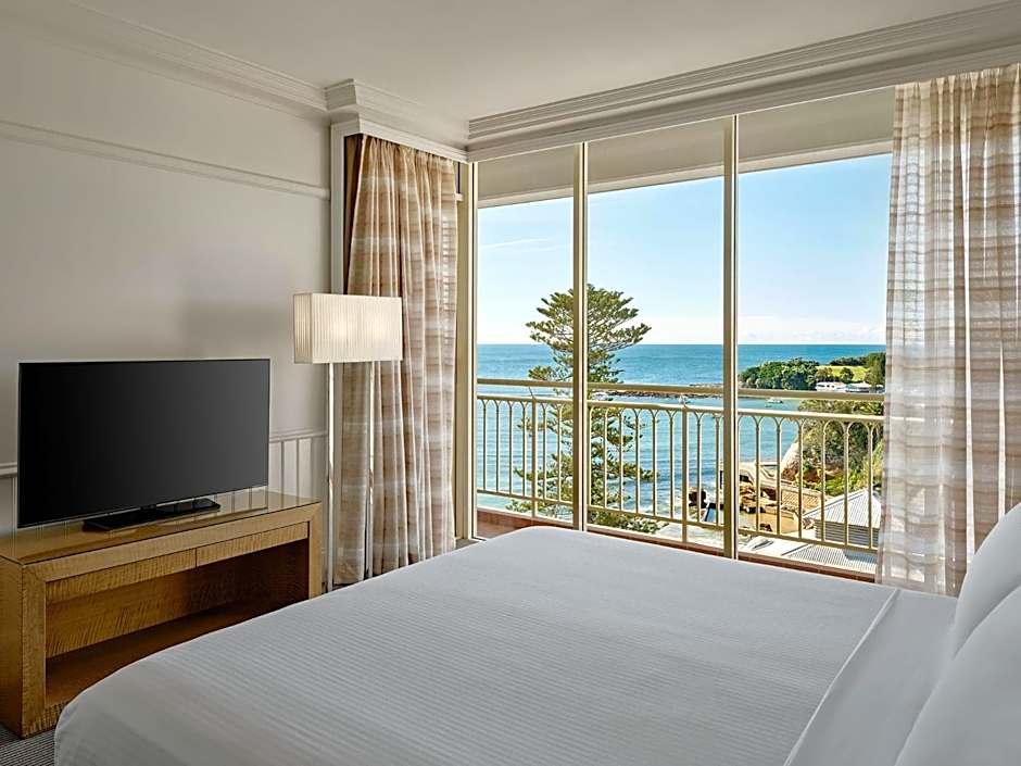 Crowne Plaza Terrigal By IHG