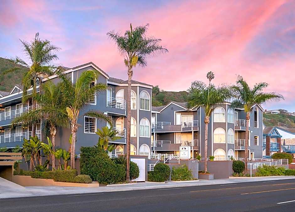 Beachfront Inn