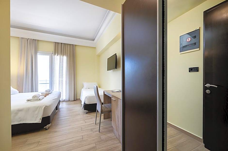 Sonia Hotel & Suites - Adults Only