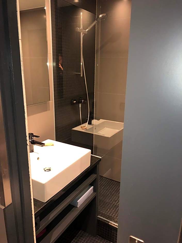 Munich Deluxe Hotel