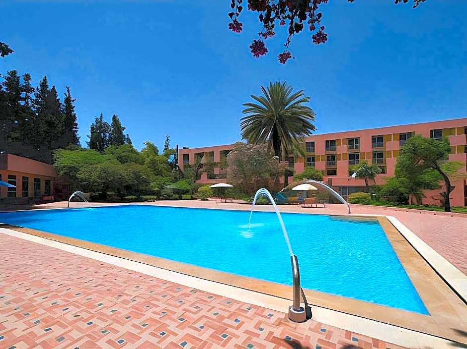 Chems Hotel