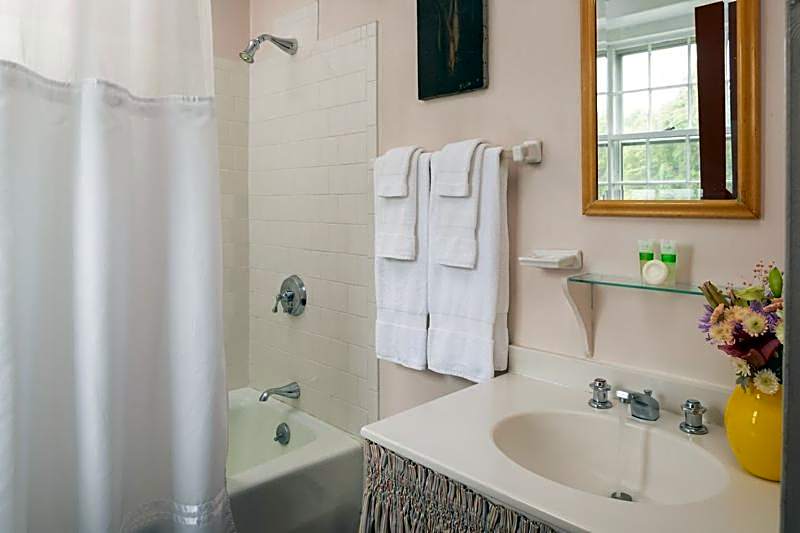 Ashby Inn & Restaurant