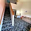 Woodland Inn & Suites
