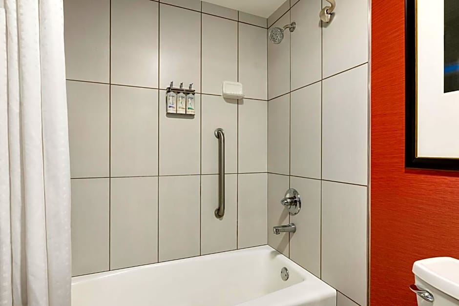 Holiday Inn Louisville East - Hurstbourne By IHG