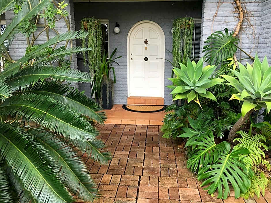 Palm Beach Bed & Breakfast