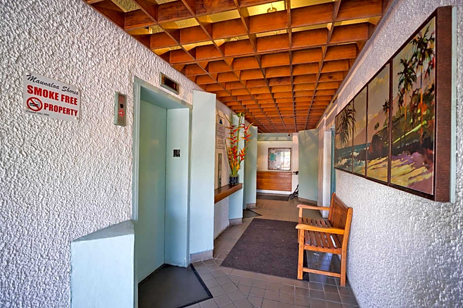 Ocean view Mauna Loa Shores Kai Ekahi #201 next to Carlsmith Beach Park Hilo HI