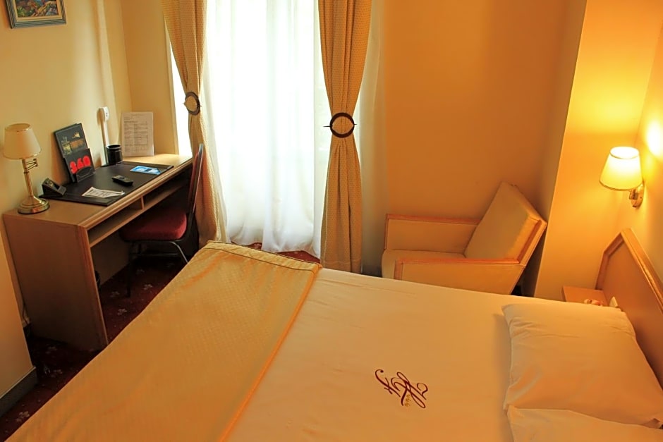 Hotel Foch