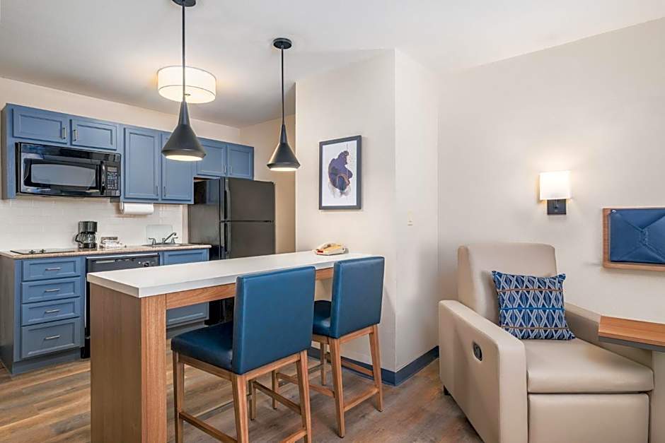 Candlewood Suites San Antonio NW Near SeaWorld By IHG