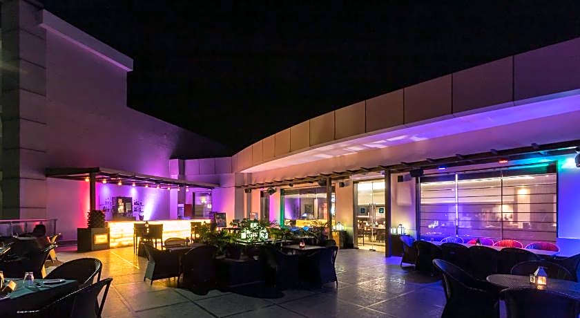 Golden Tulip Chandigarh - Panchkula