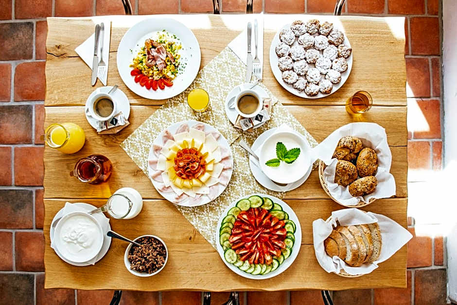 zámek Kolštejn - hotel Chateau Goldenstein