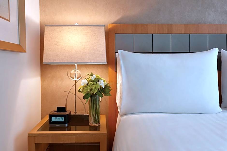 Executive Hotel Le Soleil New York