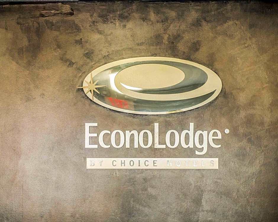 Econo Lodge Panama City