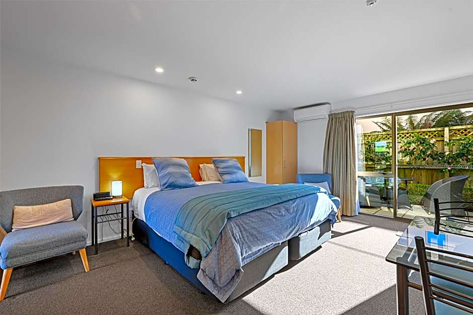 Lorenzo Motor Lodge