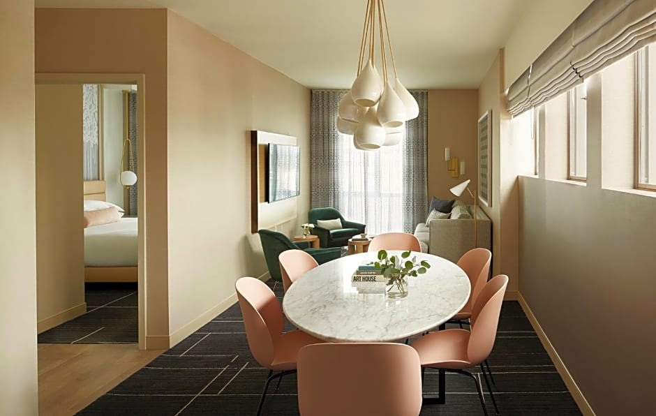 Kimpton Hotel Wilshire By IHG