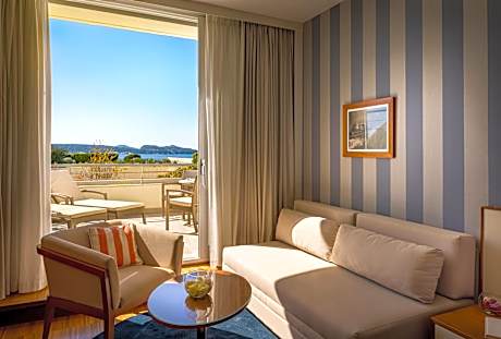Special Offer - Double or Twin Room with Sea View and Balcony with Airport Transfer
