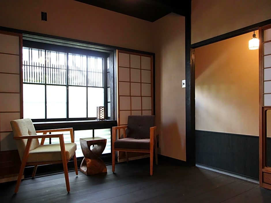Brian Machiya Inn