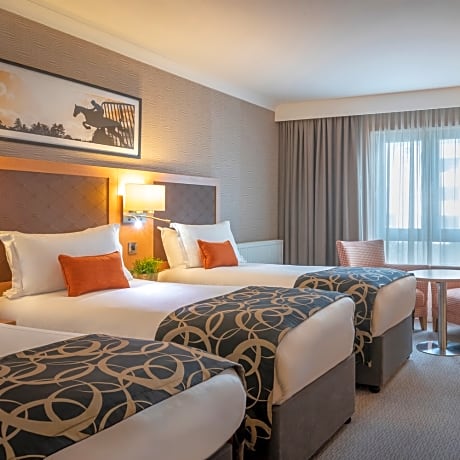 Deluxe Double & Single Room