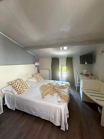 Superior Quadruple Room