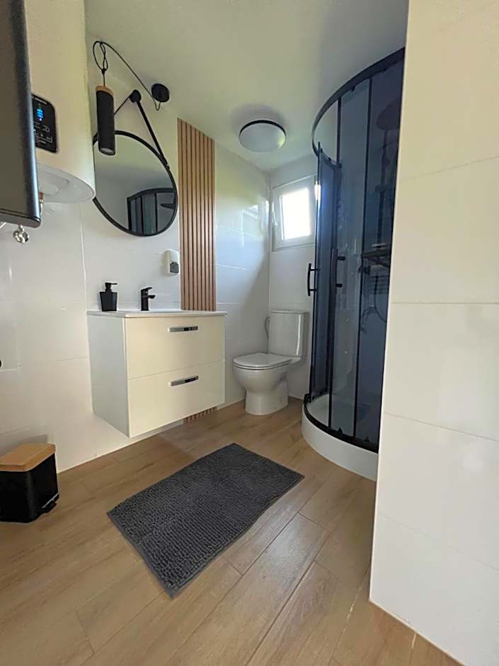 Domek letniskowy "Domek w zieleni" Kaszuby