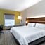 Holiday Inn Express Hotel & Suites Talladega By IHG