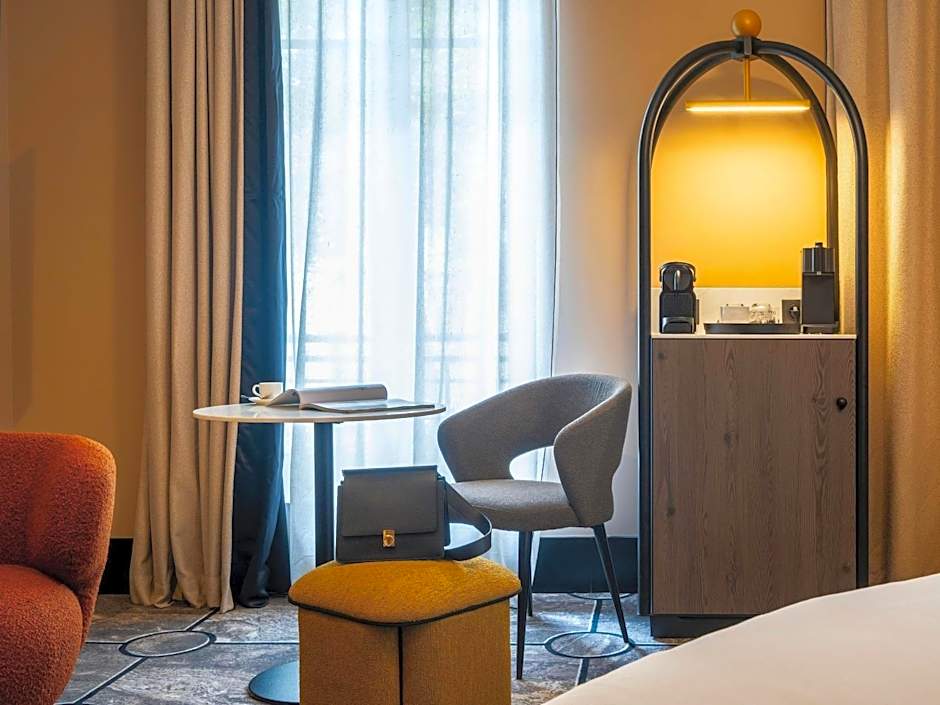 Grand Hotel des Brotteaux Lyon Ctre - Handwritten Collection