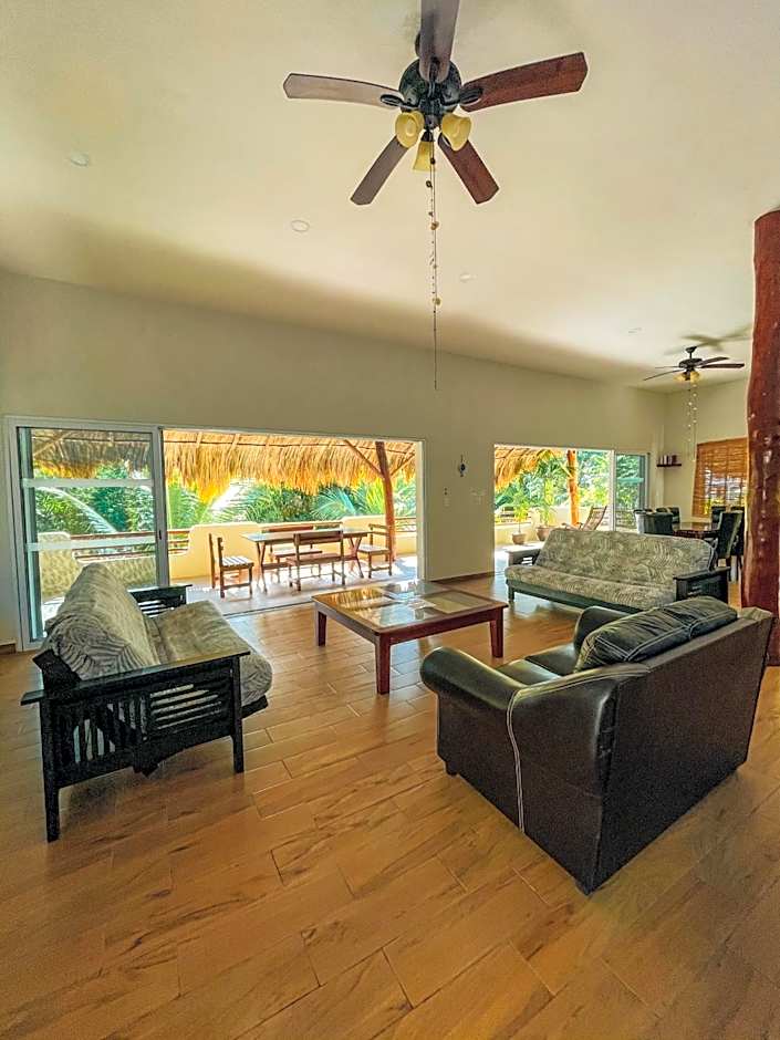 Hotel & Suites Oasis Bacalar