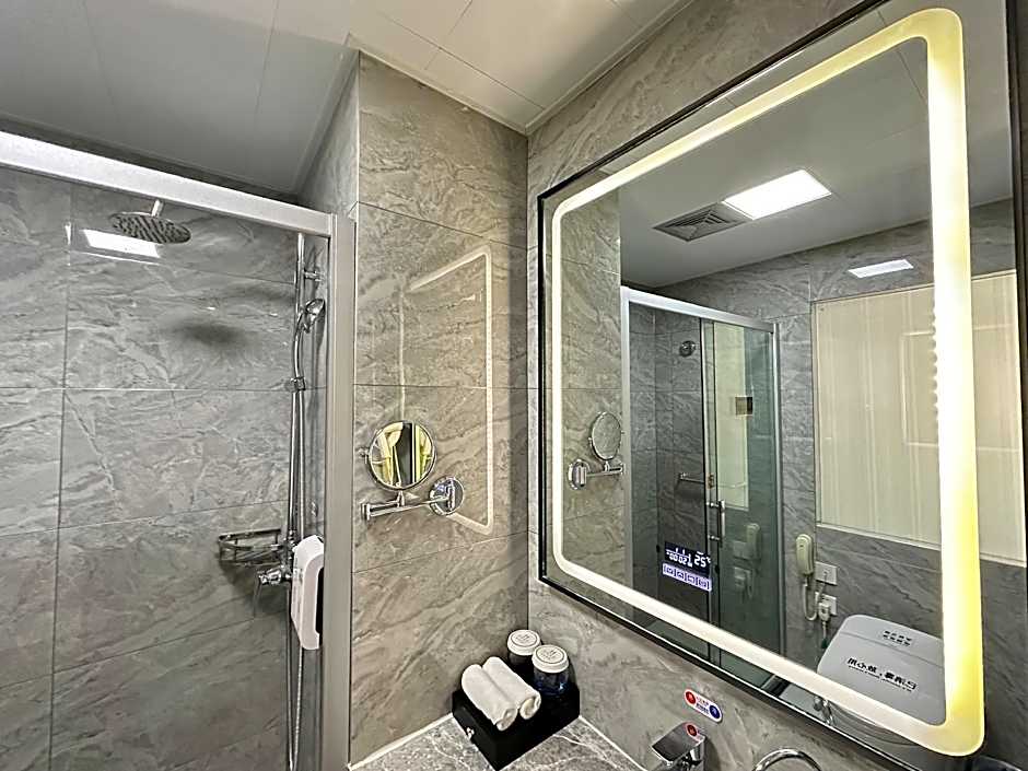 Lanzhou Hualian Hotel