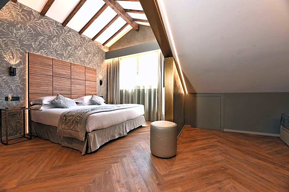 Rosa Salva Hotel