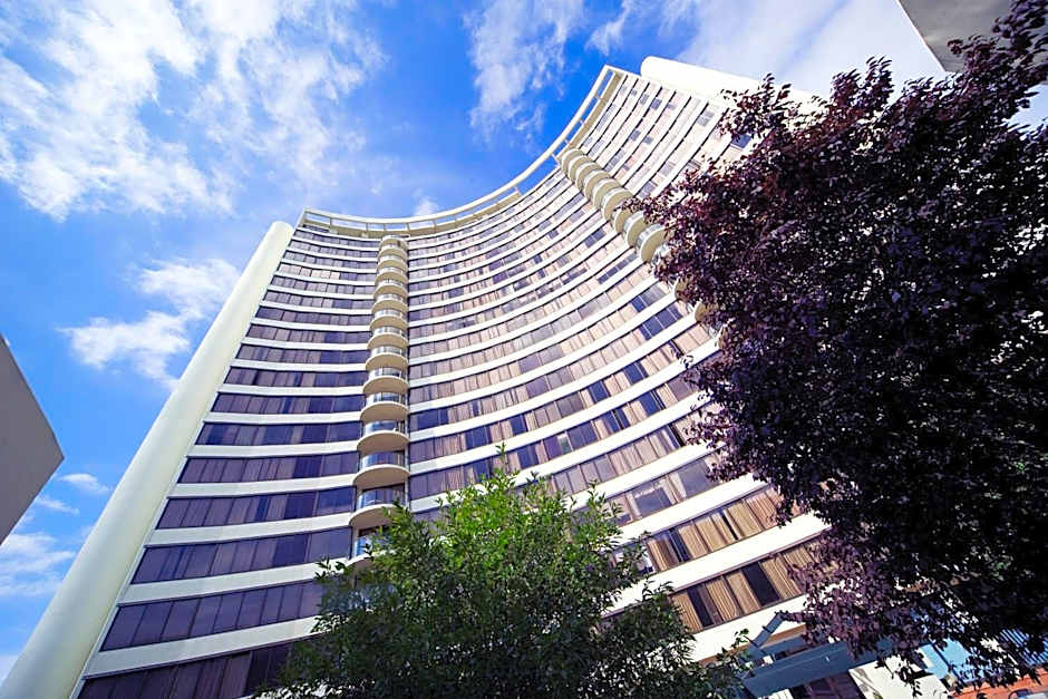 BreakFree Capital Tower Canberra