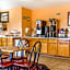 Econo Lodge Inn & Suites Pekin - Peoria Area