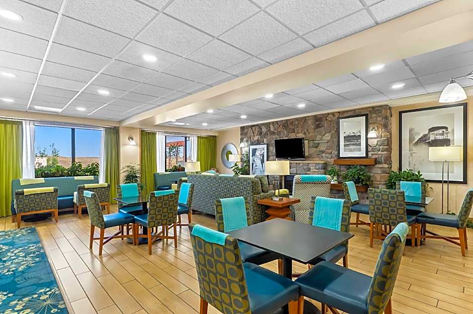 SureStay Plus Hotel by Best Western Chey