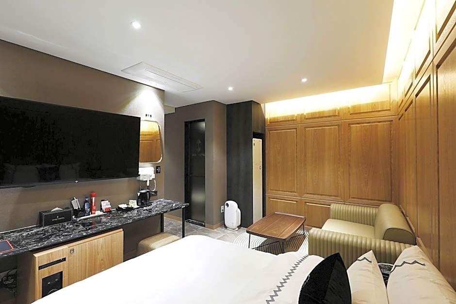 Paju Geumchon Mari Hotel