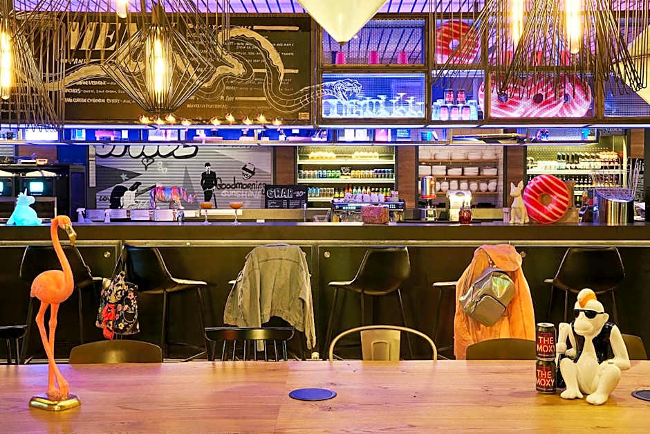 Moxy by Marriott Edinburgh Airport