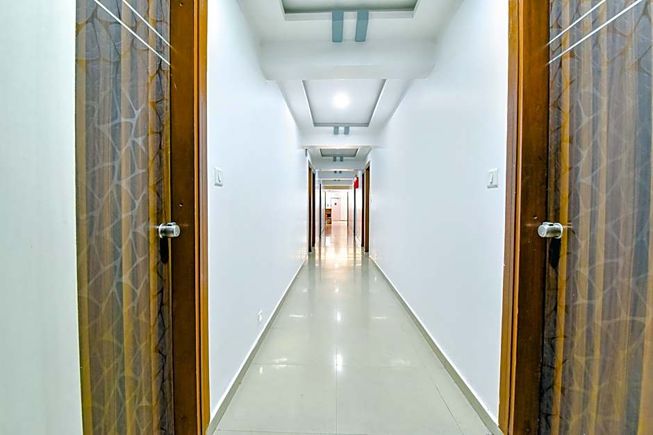 Hotel Gold Leaf,Ahmedabad