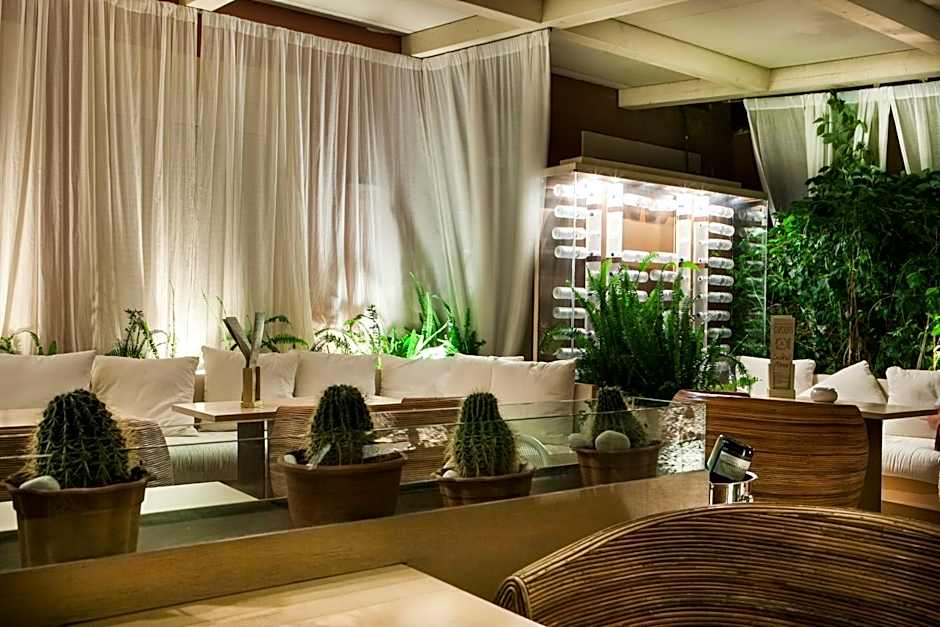 Captain's House Hotel