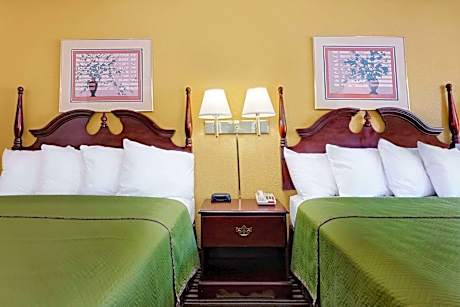 Double Room with Two Double Beds - Non-Smoking
