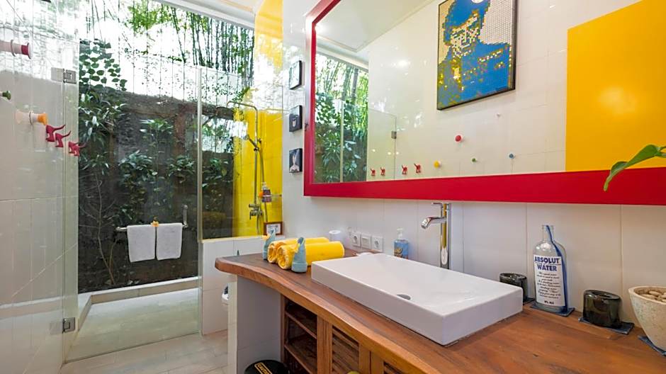 NicoNico Mansion by Villa Finder