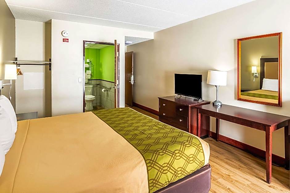 Econo Lodge Cadillac