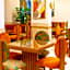 Intouriste Hôtel & Suites