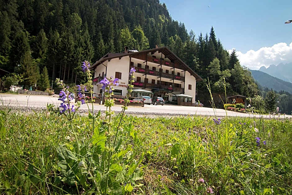 Hotel Monte Civetta