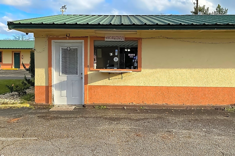 Hotel O Tallassee Hwy 14