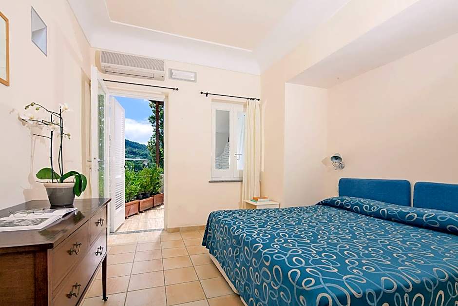 Hotel Senaria