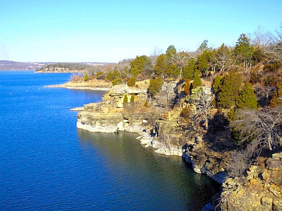 Holiday Inn Express and Suites Tahlequah By IHG