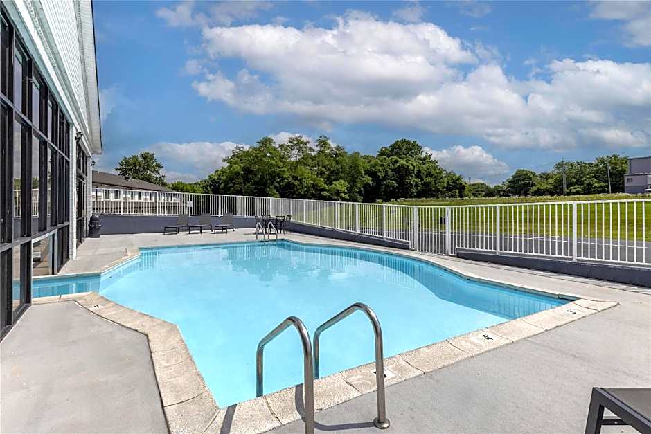 Best Western Parkside Inn
