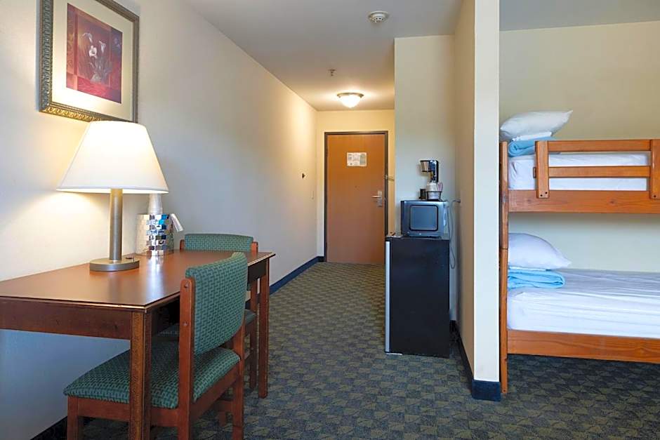 The Branson Waterpark Hotel
